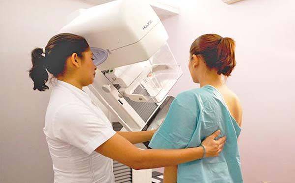 Asociación salva a mujeres de cáncer