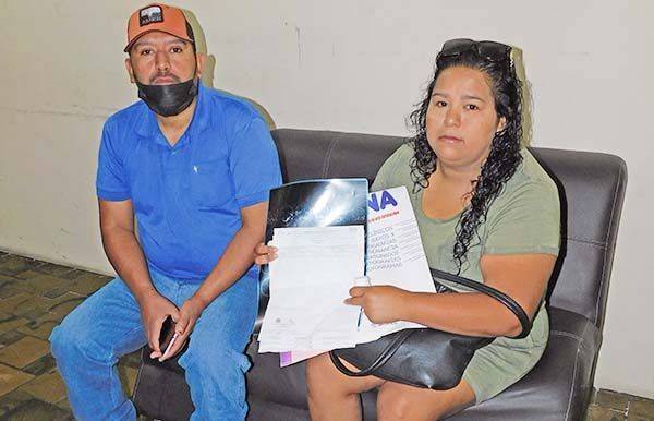 Piden ayuda padres del joven José Ángel
