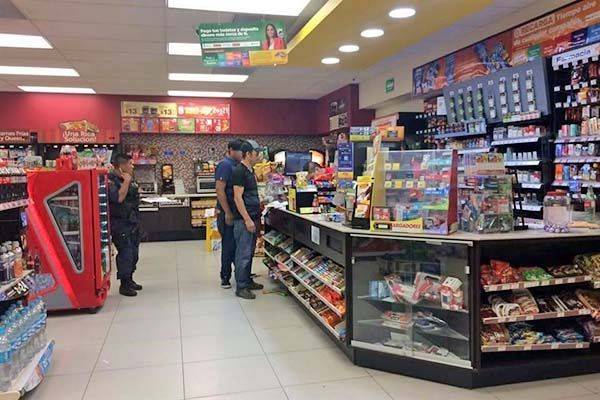 Consigna la Policía a 8 ladrones de tiendas
