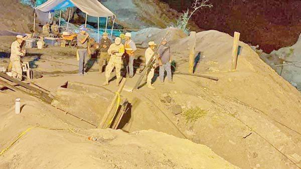 Componen corrido a mineros por tragedia