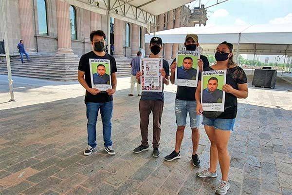Claman apoyo familiares de desaparecidos en Nuevo Laredo