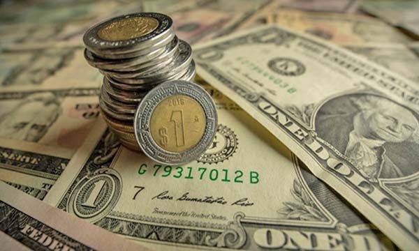 Dólar cierra en 20.39 pesos, su precio más caro desde marzo