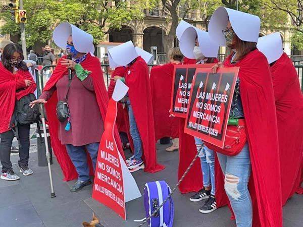 Feministas advierten que maternidad subrogada es una violación a los Derechos Humanos