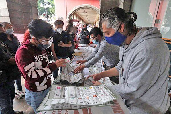 Fiscalía Electoral cierra jornada con 76 denuncias y 12 detenidos