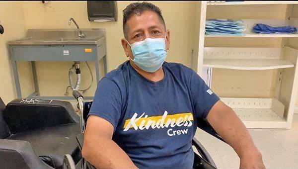 Agradece por exitosa operación de rodilla