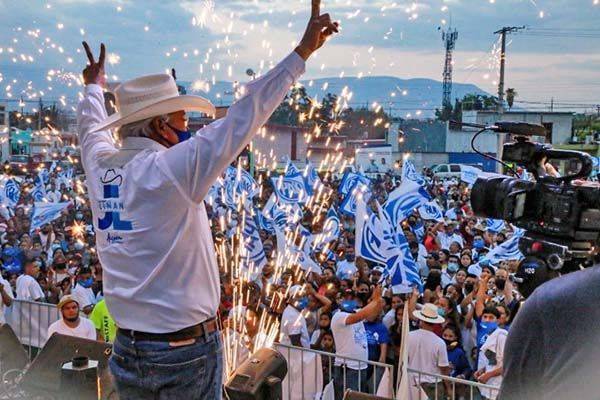 Confía Liñán en ganar elección