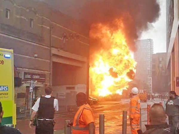 Gran incendio se desata en el centro de Londres