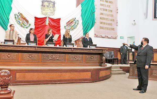Ratifican al Magistrado del Tribunal de Justicia