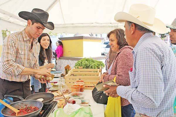 Regresa a Ramos el Tianguis Rural