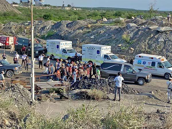 Rescatan cuerpos de 2 trabajadores