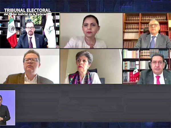 Multa TEPJF a Morena por atribuirse campaña de vacunación