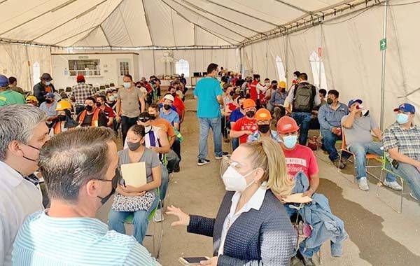 Arranca vacunación en empresas de Frontera