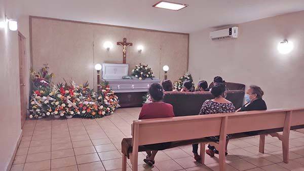 Oran por descanso eterno de Mauricio