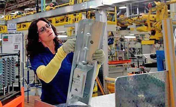 Pide Cámara Suizo-Mexicana de Comercio a cerrar brecha de género