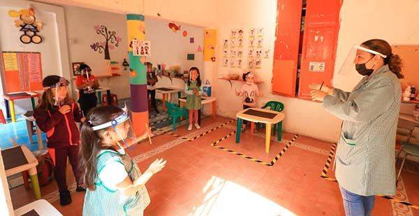 Piden a SEP ajuste al calendario escolar 2021-2022