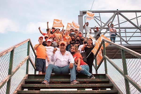 Apoyan ciudadanos a Remberto Hernández