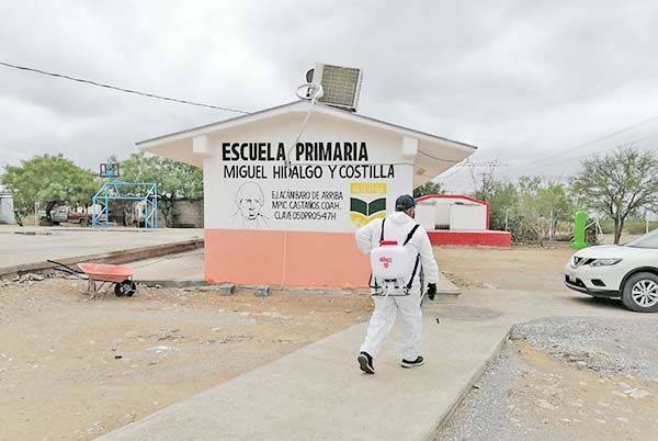 Contemplan tercer grupo de escuelas en plan piloto