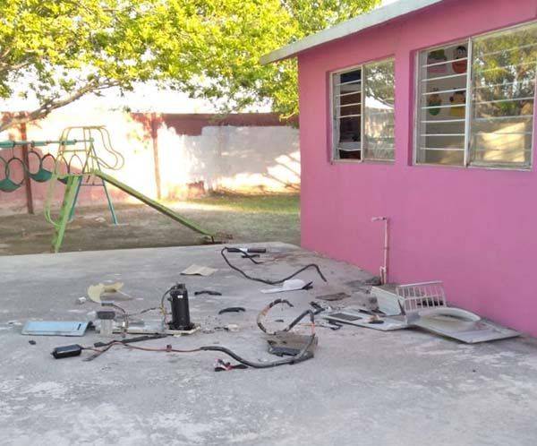 Piden endurecer penas por daños en escuelas