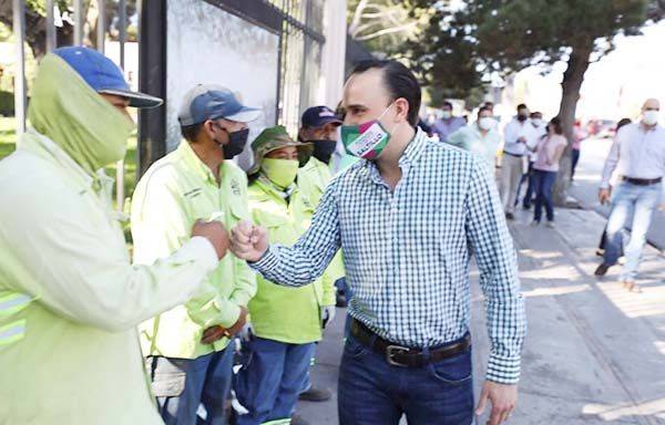 Supervisa Manolo al programa Bello Saltillo