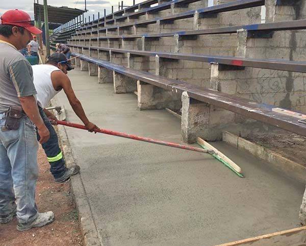Rehabilita Gladys Unidad Deportiva