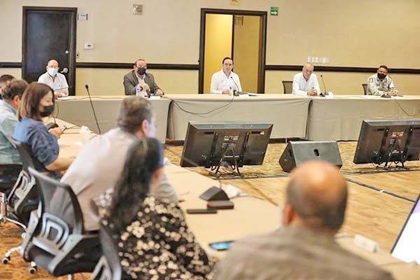 Analiza Subcomité los puntos de vacunación