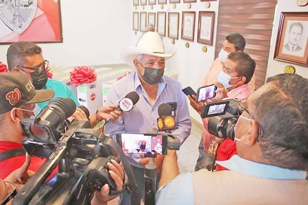 Reconoce Temo labor de medios de comunicación