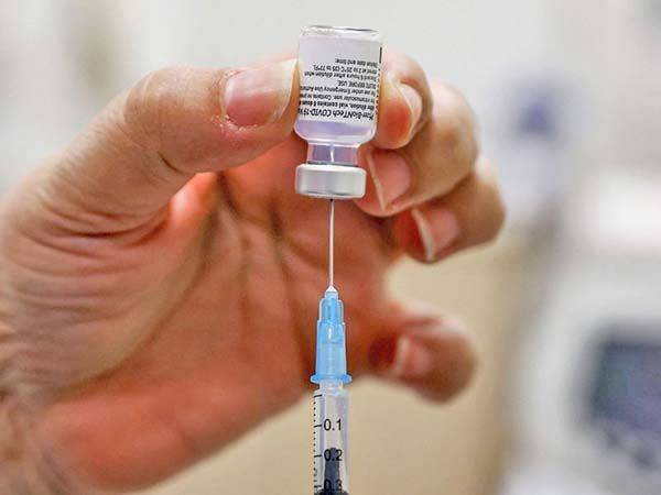 Vacuna contra covid-19 para niños desde 6 meses estaría lista en diciembre: Pfizer