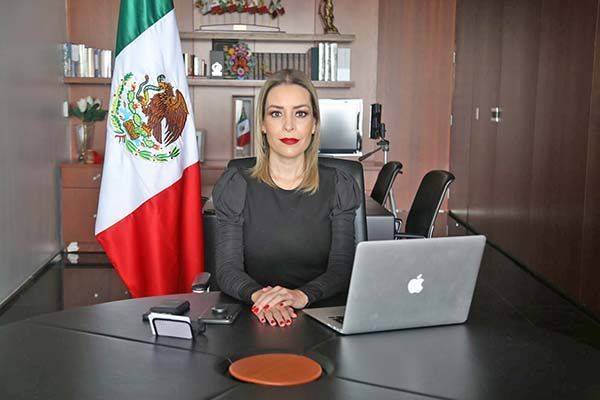 Demandan comparezca López- Gattel en senado