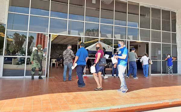 Fallan las metas de vacunación de 40´s