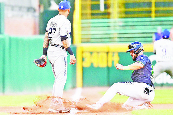 ACEREROS DEJA SERIE EN SALTILLO