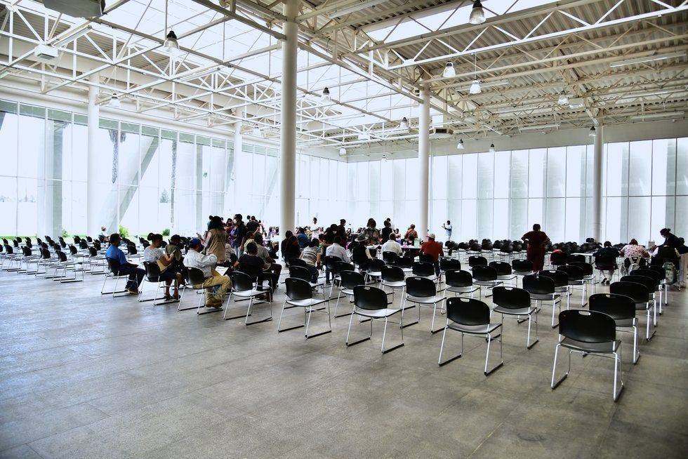 Concluye vacunación con baja afluencia en Saltillo