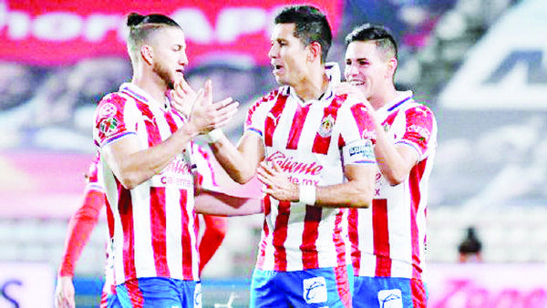 Chivas aprovechará gira por Estados Unidos para vacunar al plantel