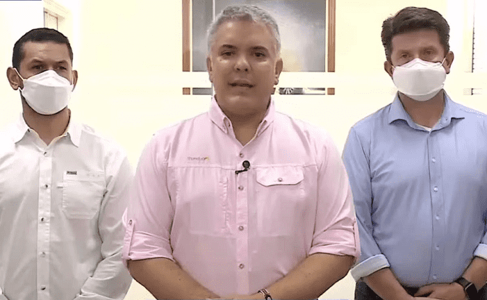 Reportan ataque armado a helicóptero en el que se desplazaba el presidente de Colombia