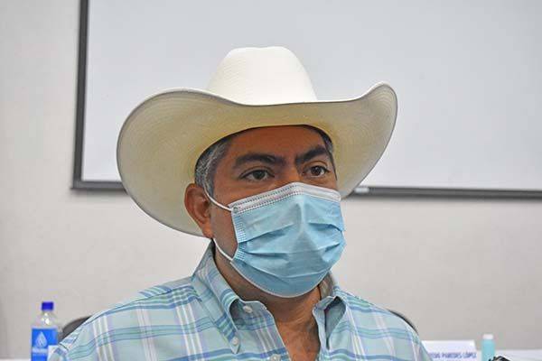 Ordenó Alcalde baja de Gerardo de León