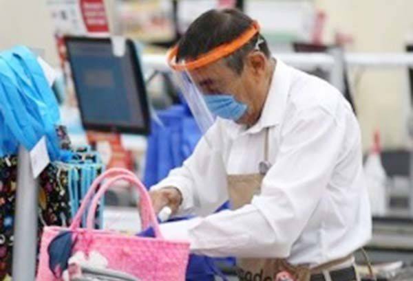 Regresan 200 de 350 adultos empacadores