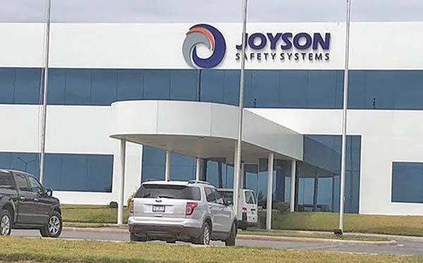 Engaña Joyson con pago de utilidades