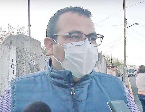 Atienden fallas de tres camiones recolectores