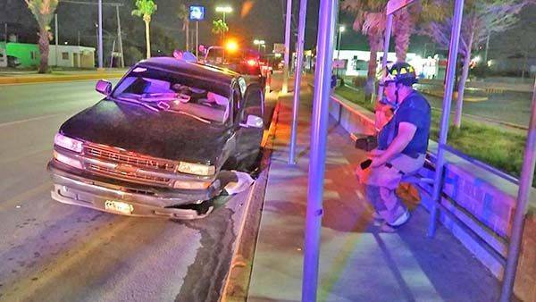 Libera policías a ladrón de autos