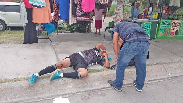 Cafre tumba a ciclista