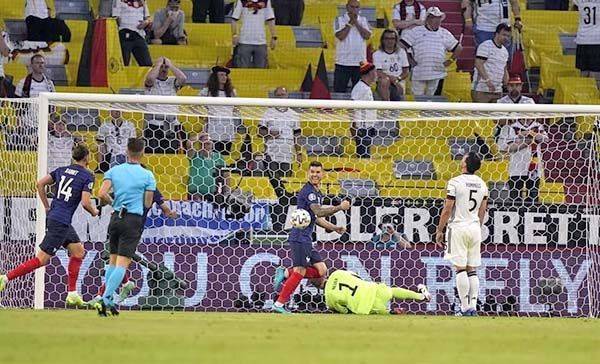 Da Hummels triunfo a Francia con autogol