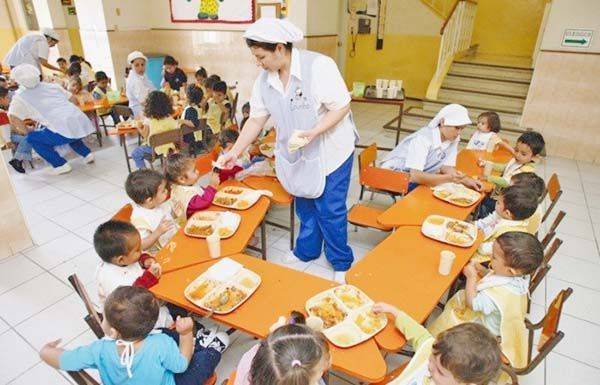 Construye guardería para sus empleadas