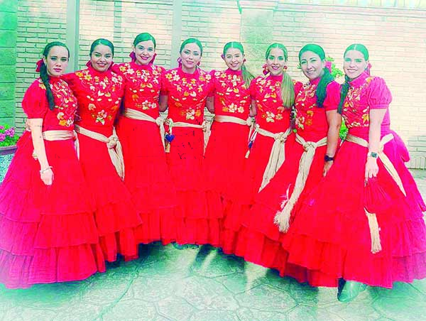 Triunfa la Escaramuza Hacienda Los Portales