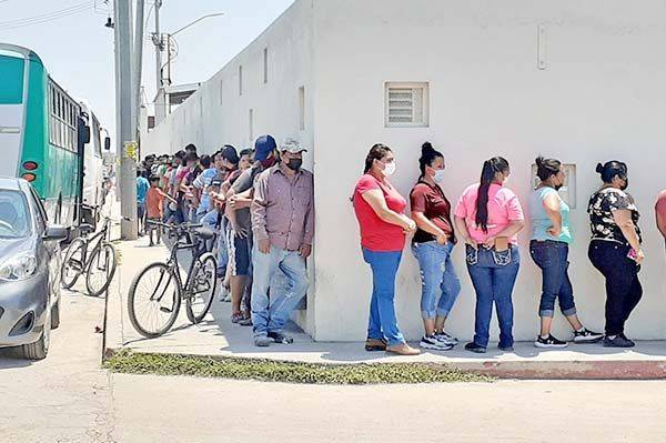 Entrega utilidades empresa Avomex