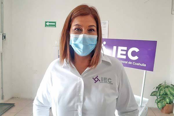 Abrieron tarde el 75 % de casillas