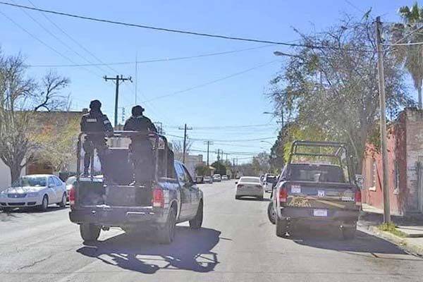 Detienen SP a dos por armas y drogas