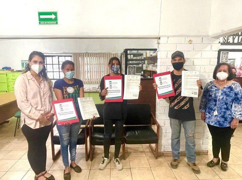 Apoya alcaldía de Múzquiz registro de menores y adolescentes que se da de manera extemporal
