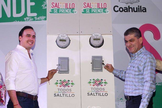 Saltillenses reconocen calidad del sistema de alumbrado público