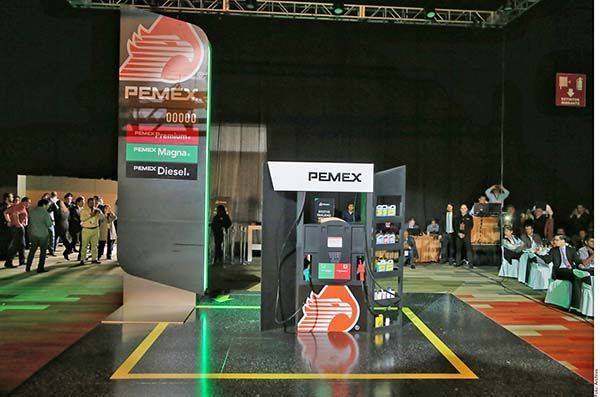 Incumple Pemex en reducir filiales