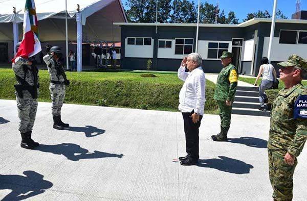 Anuncia AMLO 50 mil mdp más para GN