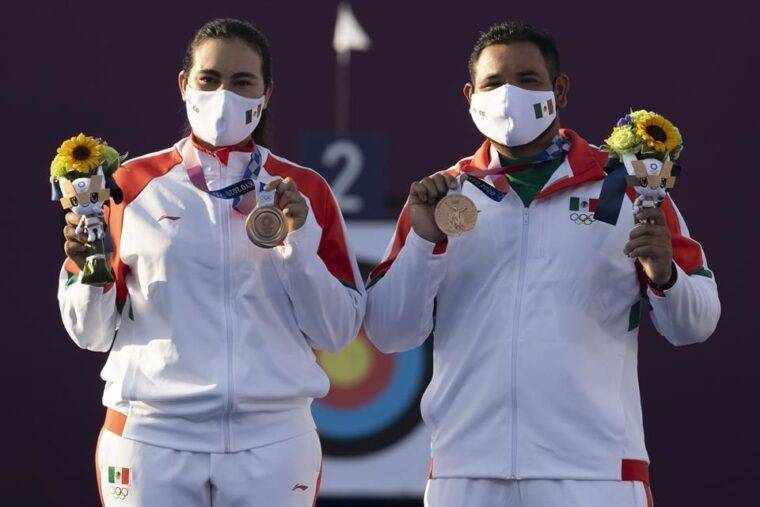 ¡Bronce para México en tiro con arco equipo mixto!
